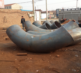 產(chǎn)品名稱：大型彎頭
