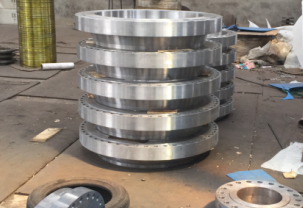 產(chǎn)品名稱：Q235對(duì)焊法蘭
